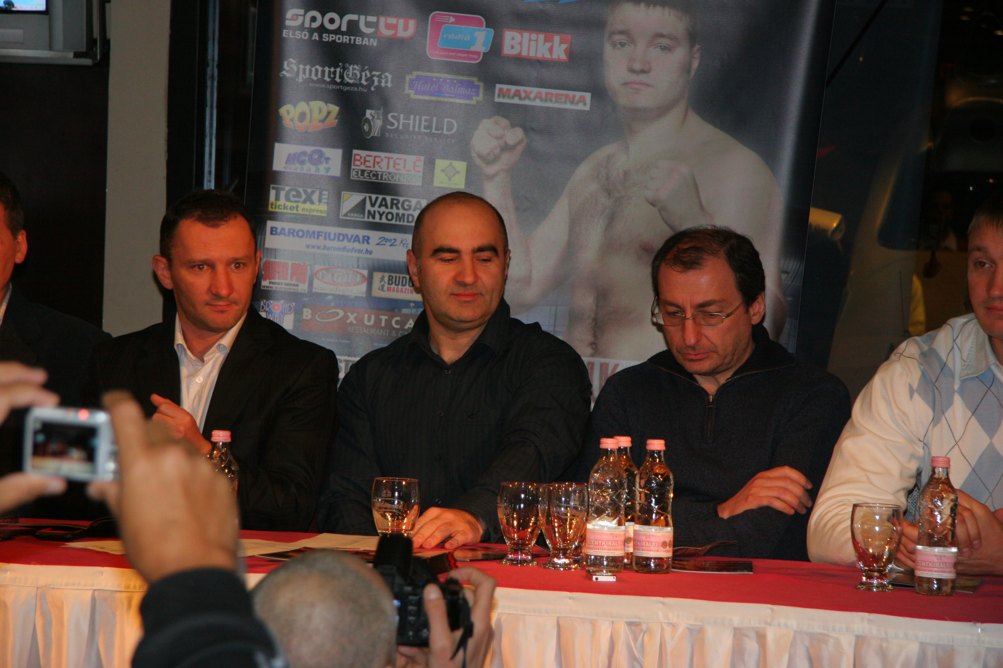 K-1 Rules Tournament 2009 app László Budapest Sportaréna Alekszej Ignasov box martial arts mma ufc k-1 k1 thai box thai boksz muay thai muay thai box muay thai muay thai box muay thai edzés muay thai training magyar hivatásos és amatör muay thai szövetség muay thai video muay thai szövetség muay thai edzések muay thai stuff muay thai game boxing  kickboxing  kick box kickbox fitness kickbox kick box edzés kickbox hu kick box aerobic norbi kickbox kick box szeged kickbox pro kick box hu kickbox edzés kick box  világkupa kick box oktatás kickbox aerobic kick box aerobik kick box edzések kick box gála norbi kick box karate kyokushin karate shotokan karate bikini karate babes karate kid karate do bikini karate karate video karate klub karate kata kyokushinkai karate jka karate shito ryu karate wado ryu karate