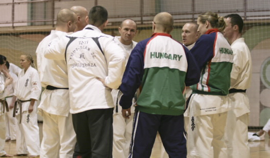Karate edzői megbeszélés