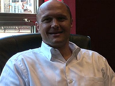 Bjorn Rebney, a Bellator elnöke örül a társulásnak Bjorn Rebney, a Bellator elnöke örül a társulásnak