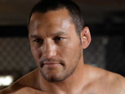 A legendás olimpiai birkózó Dan Henderson Shields övére pályázik A legendás olimpiai birkózó Dan Henderson Shields övére pályázik