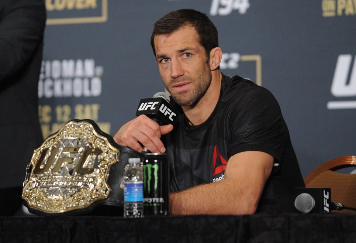 Rockhold nem érti, miért kapott címmeccset Smith