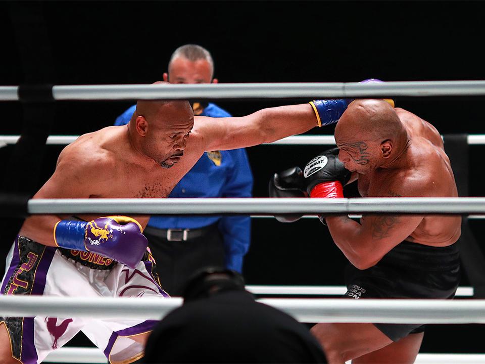 Tyson Vs. Roy Jones Jr.