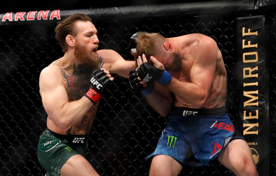 Conor McGregor győzelemmel tért vissza!