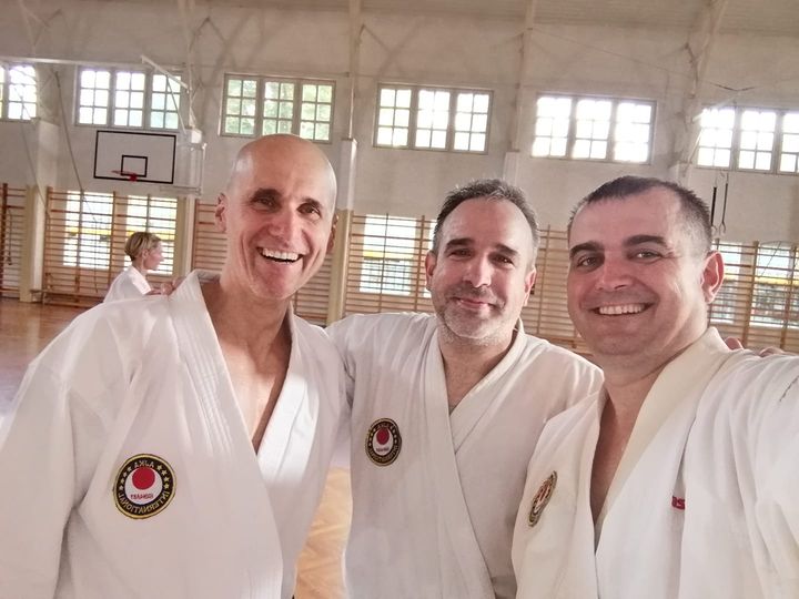 Interjú Sensei Csákvári Lászlóval - Karate az iskolai okatásban