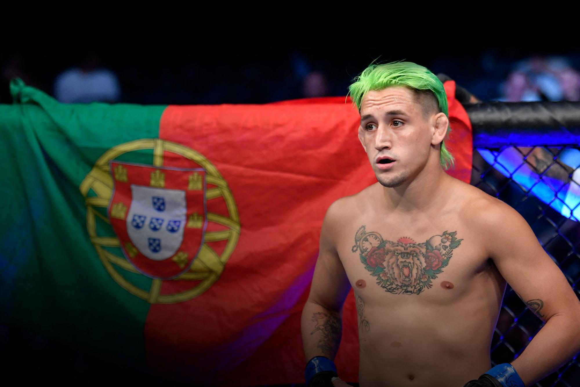 Ki az a KRIS MOUTINHO