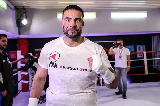 Mahmoud Charr fenyeget